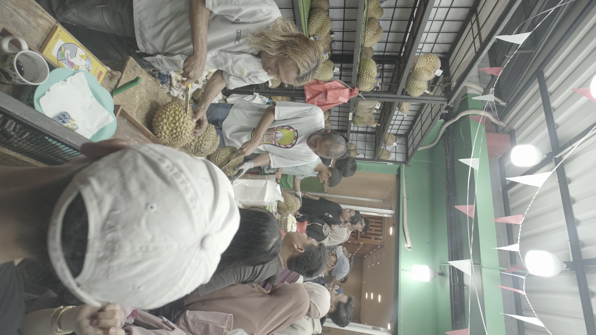 Maniac Duren Gallery 01